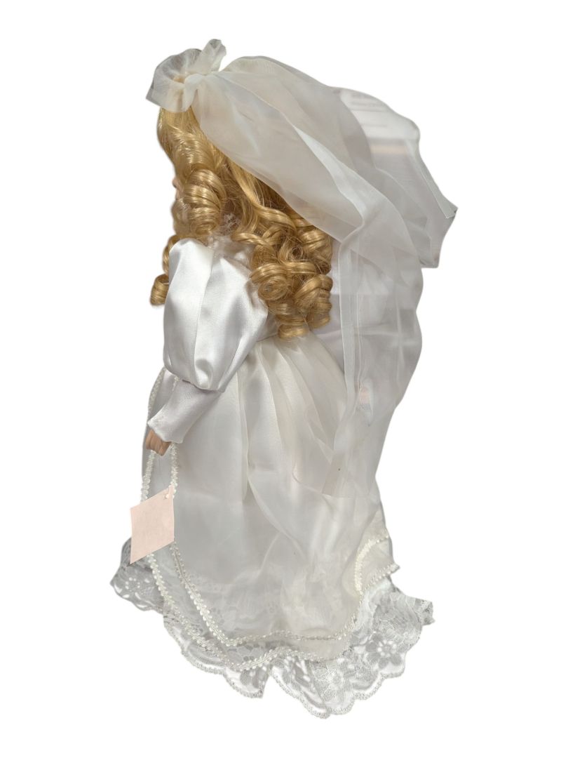 Vanessa Ricardi “Kate” Porcelain Bride Doll