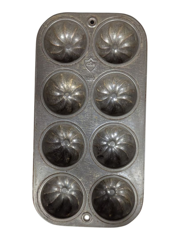 Vintage GSK Chicago Aluminum Muffin / Gem Baking Pans (Set of 4)
