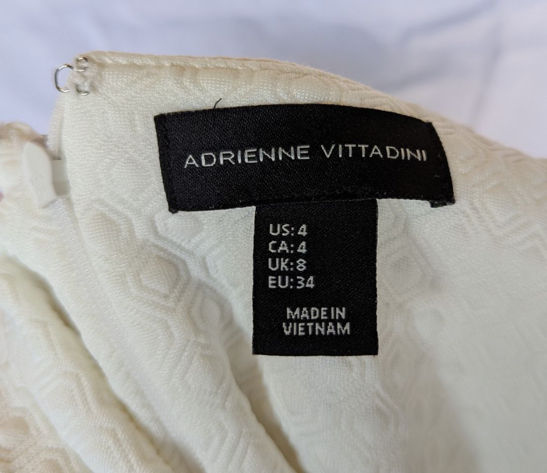 Adrienne Vittadini Ivory Embellished Neck Sheath Dress – Size 4
