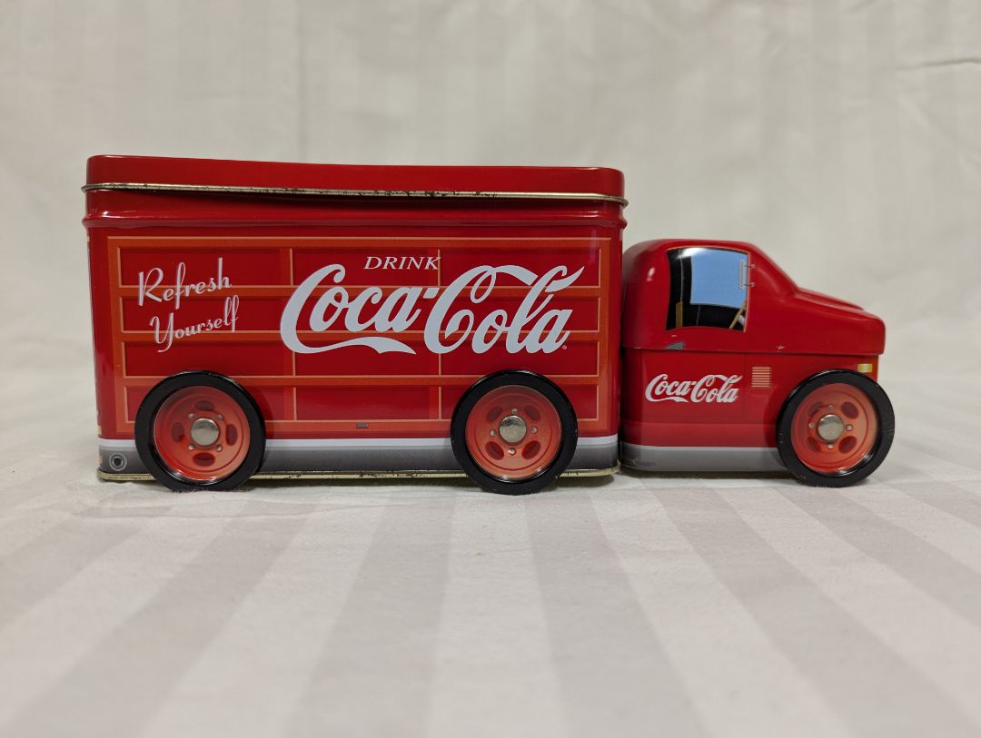 Vintage Coca-Cola Holiday Joy Tin Truck Containers – Set of 2