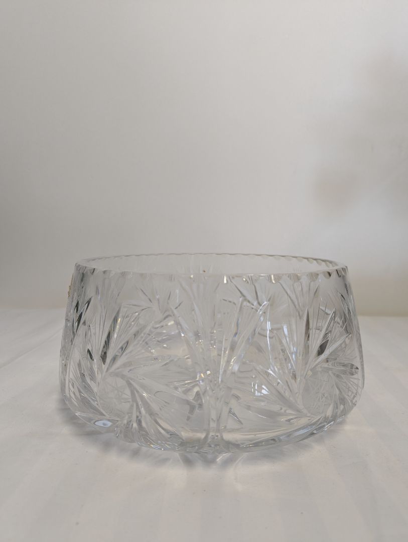 Genuine Hand-Cut 24% Lead Crystal Bowl with Original Box