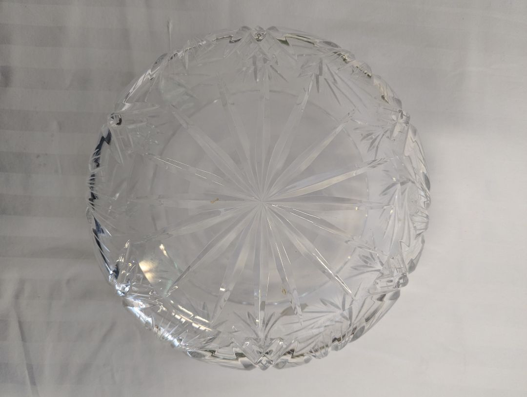 Genuine Hand-Cut 24% Lead Crystal Bowl with Original Box
