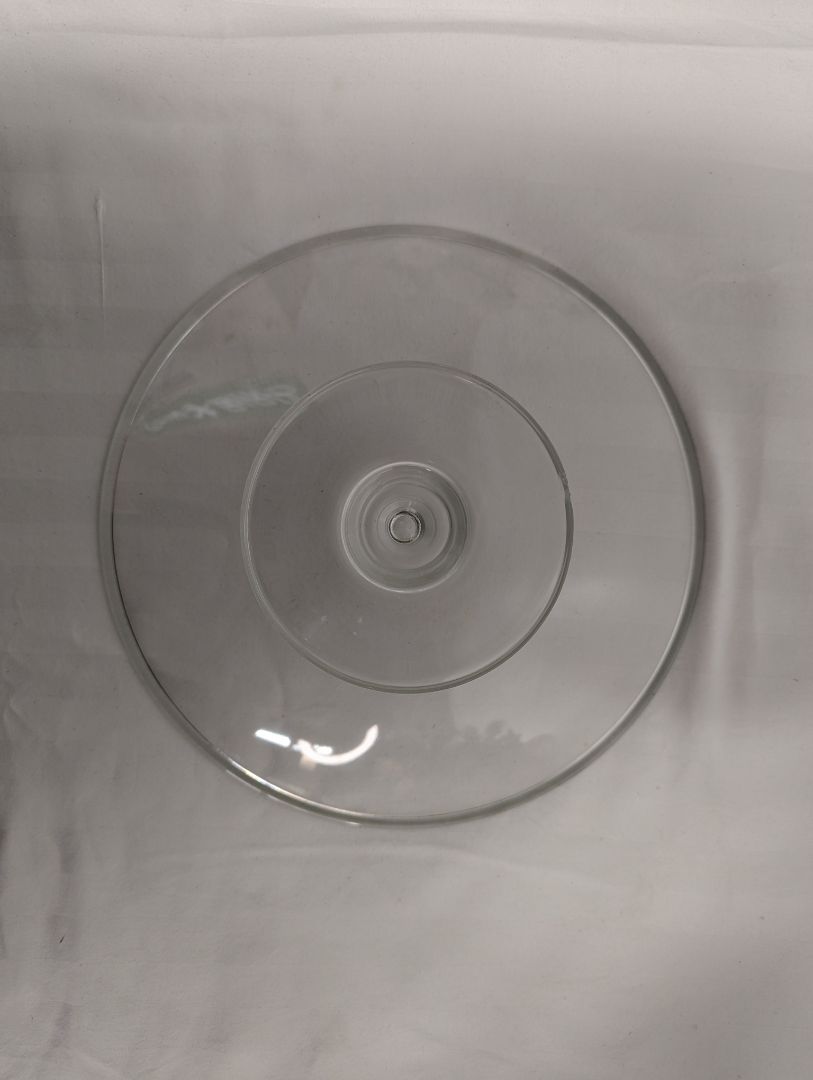 Clear Glass Pedestal Cake Stand / Serving Plate