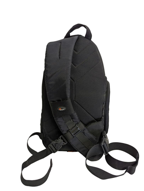Olympus E-520 DSLR Camera Kit with Two Zuiko Digital Lenses, Accessories & Lowepro Bag