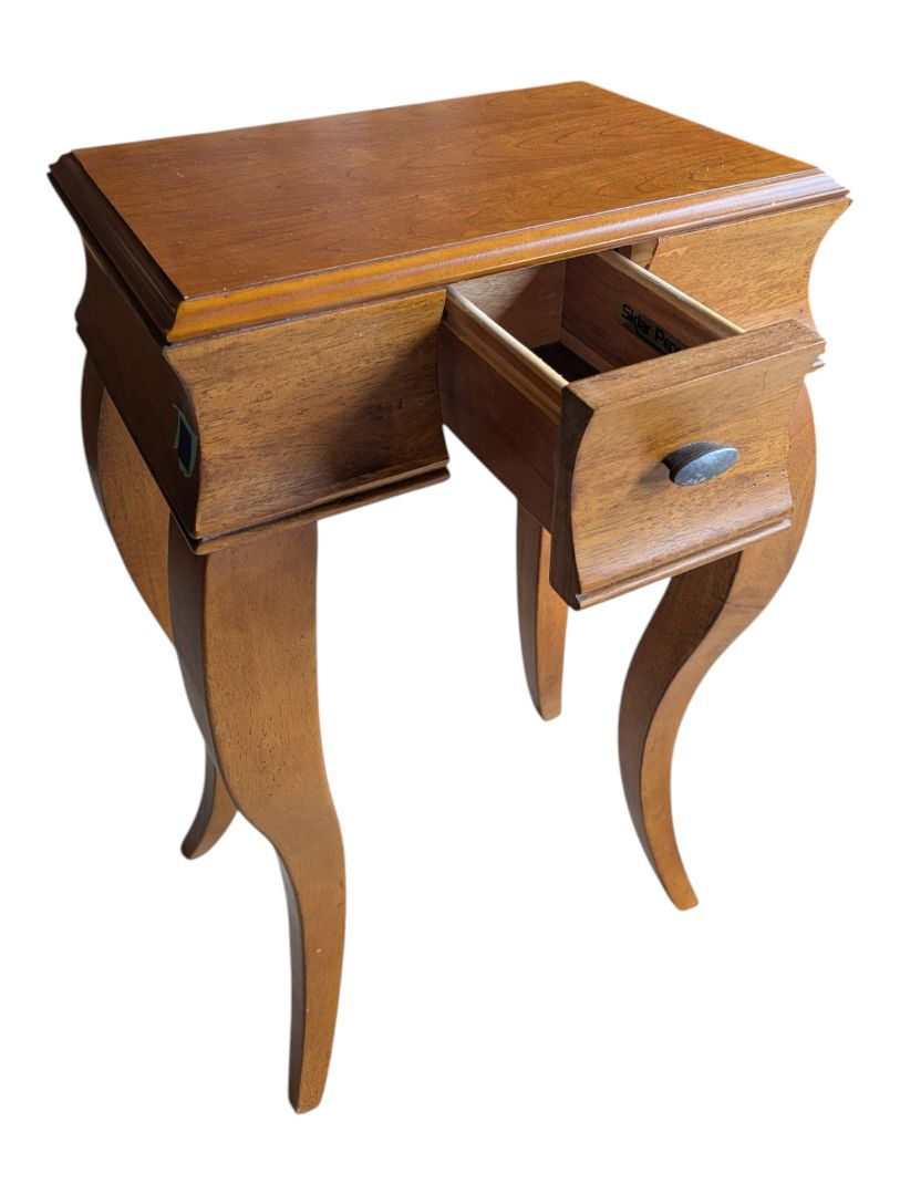 Vintage Sklar Peppler T55-406 Serpentine Side Table