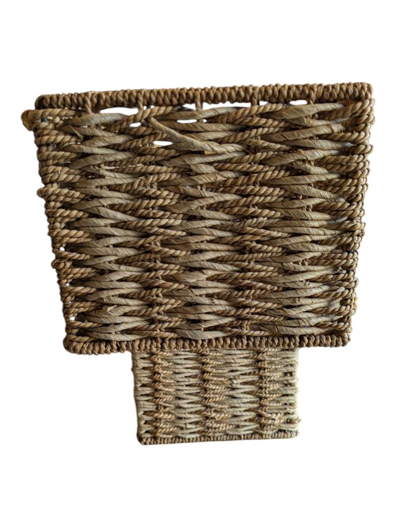 Woven Natural Fibre Basket with Handle