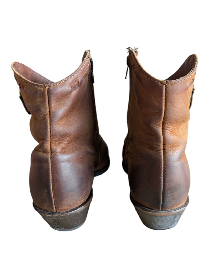 Brown Leather Western-Style Ankle Boots