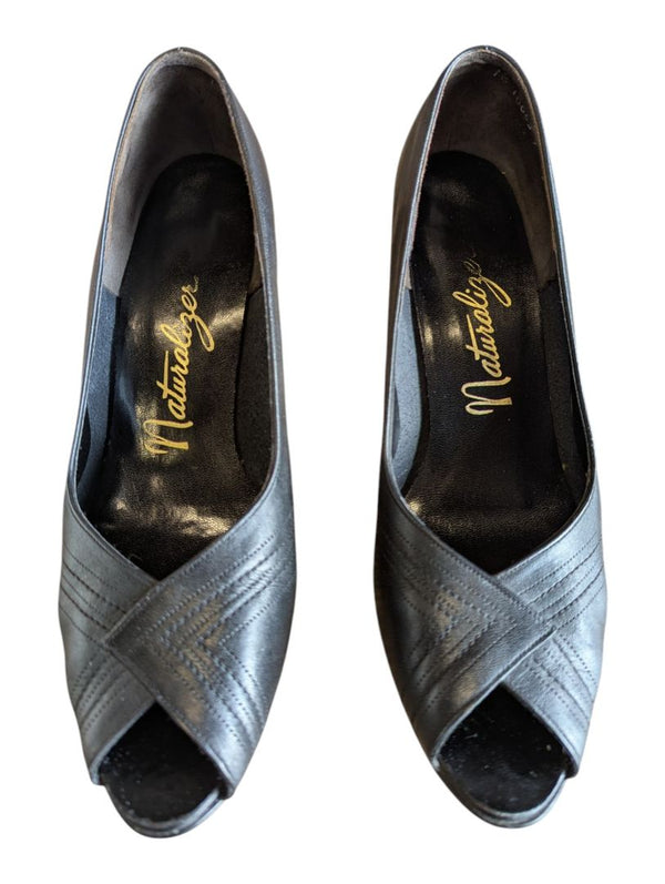 Naturalizer Black Leather Peep-Toe Heels – Size 9