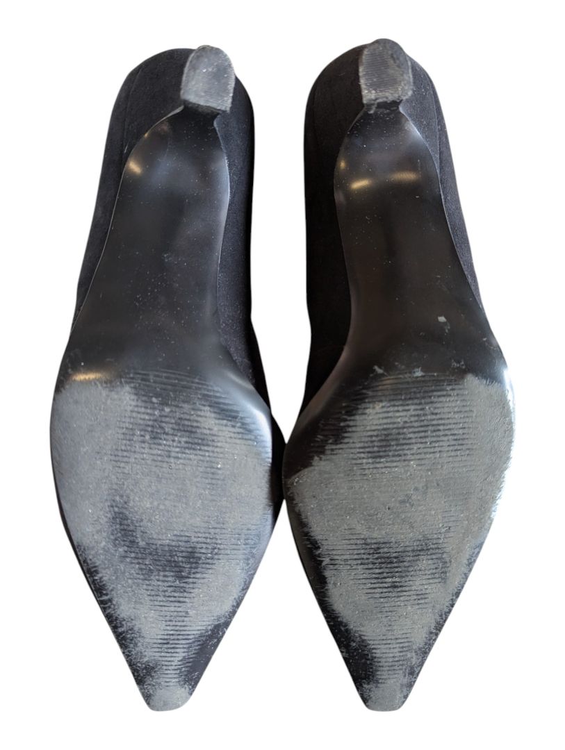 Naturalizer “Medley” Black Pointed-Toe Heels – Size 9M