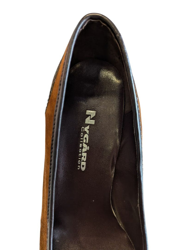 Nygård Collection Taylor Tan Suede & Black Patent Heels – Size 8M
