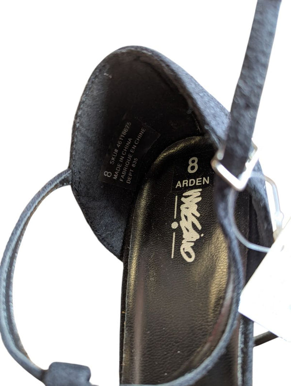 Mossimo Arden Black T-Strap Heels – Size 8