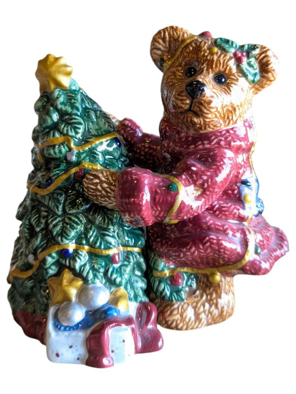 Bearware Pottery “Elliot & The Tree” Christmas Bear Salt & Pepper Shakers