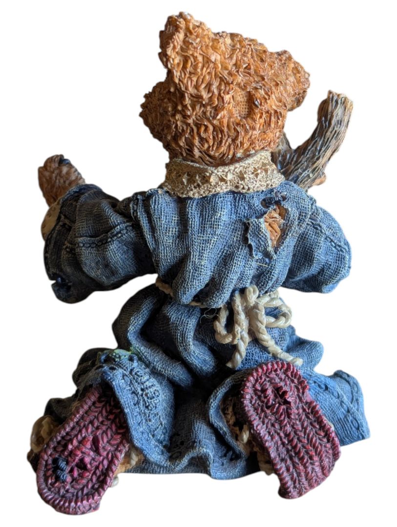 Mixed Animal & Bear Figurine Lot – Boyds Bears, Priscilla Hillman & Decorative Rabbit Pieces