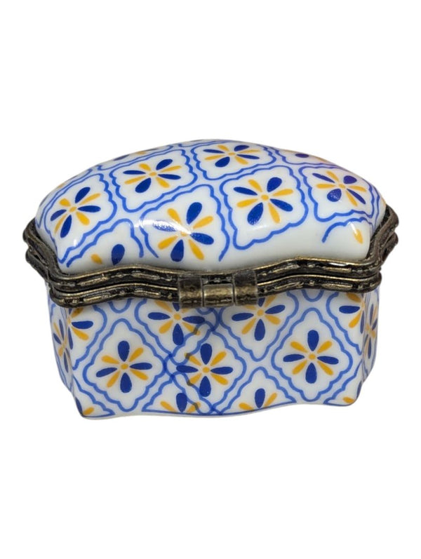Porcelain Art Blue & Yellow Floral Porcelain Trinket Box / Pillbox