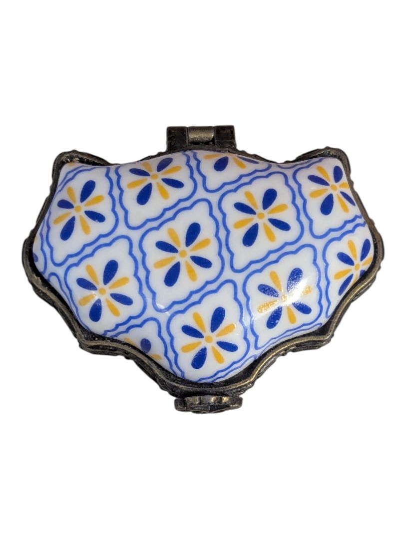Porcelain Art Blue & Yellow Floral Porcelain Trinket Box / Pillbox