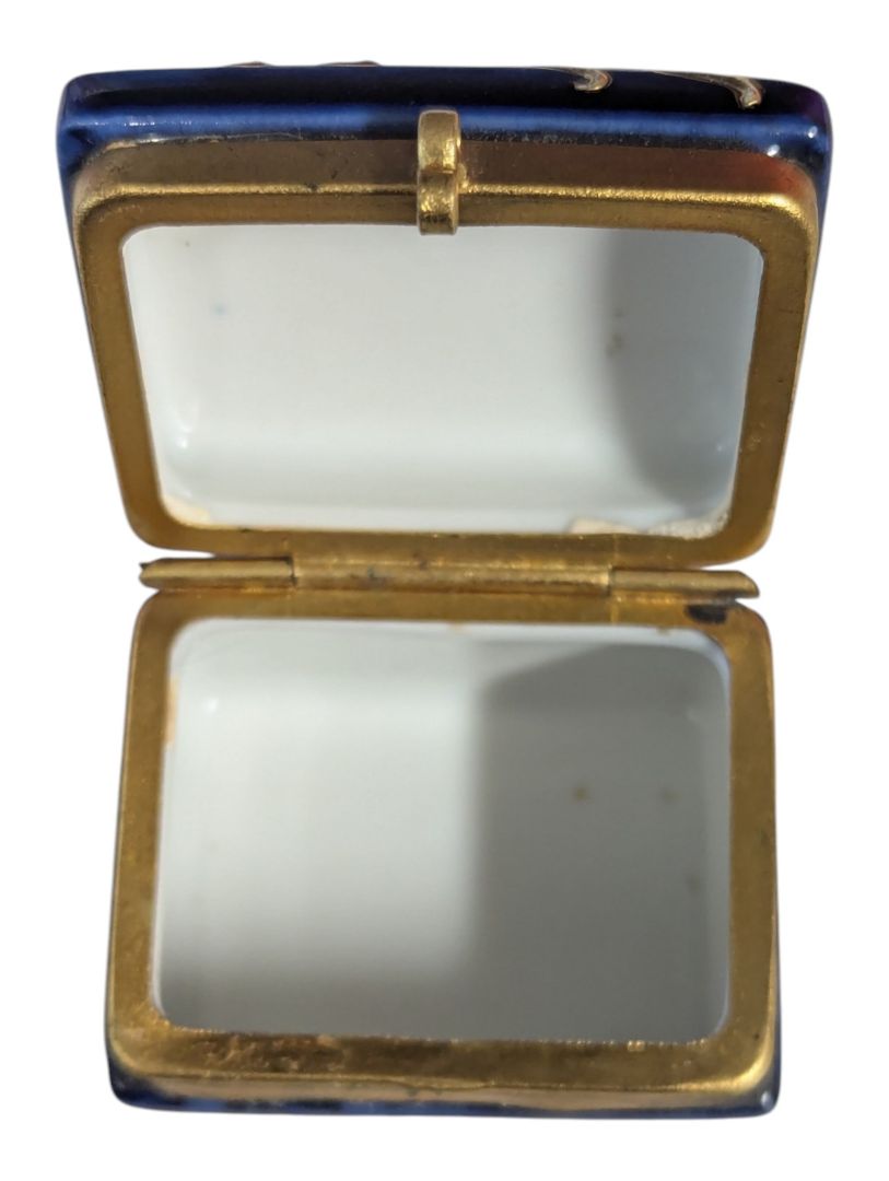 Vintage Cobalt Blue Porcelain Pill Box with Hand-Painted Courting Couple Scene