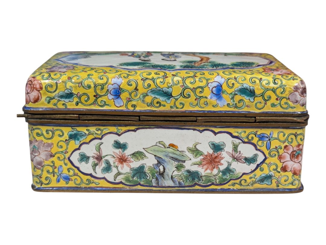 Chinese Hand-Painted Enamel on Copper Hinged Trinket Box