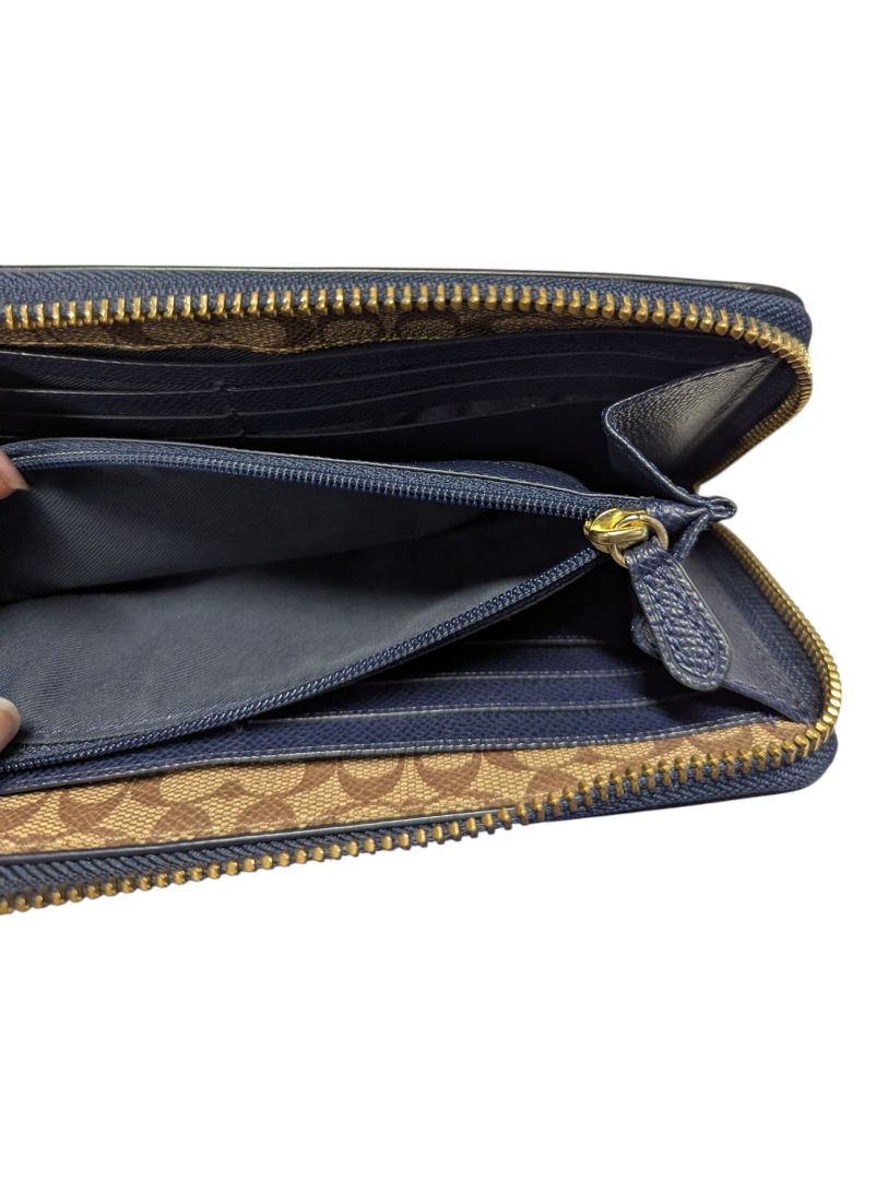 Coach Zip-Top Tote & Matching Zip-Around Wallet Set – Navy Pebbled Leather