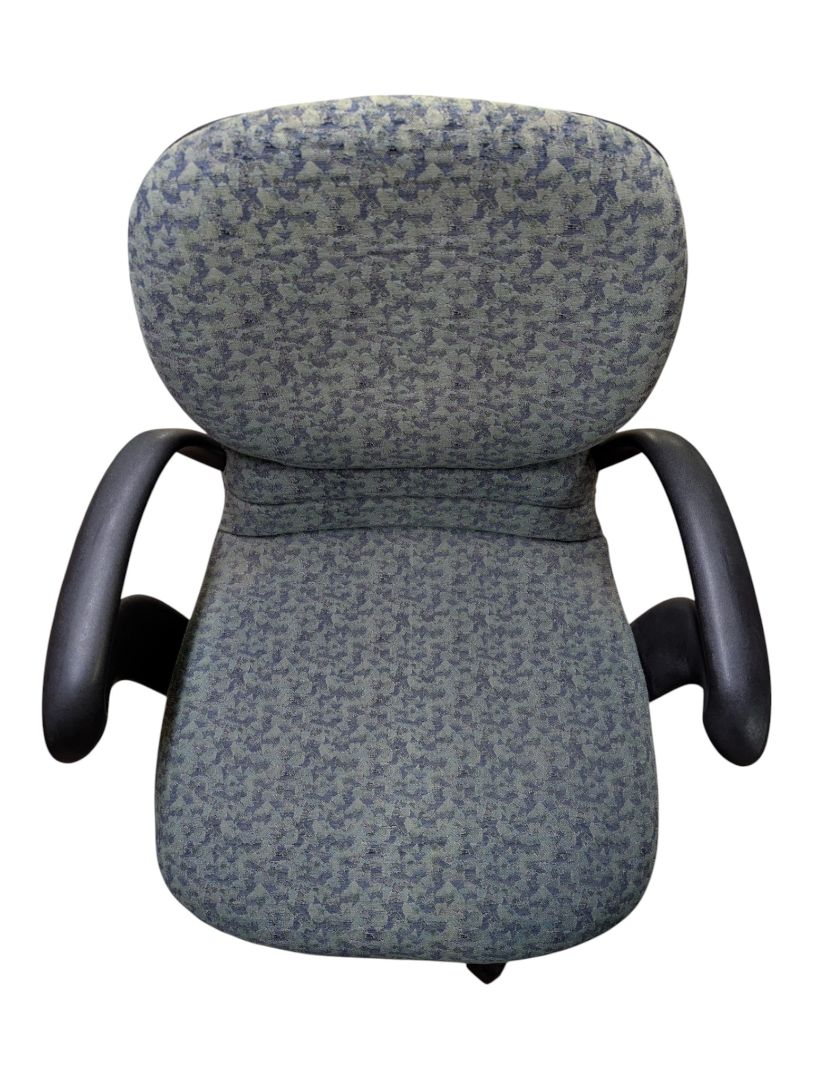 Green Patterned Swivel Office Chair with Arms