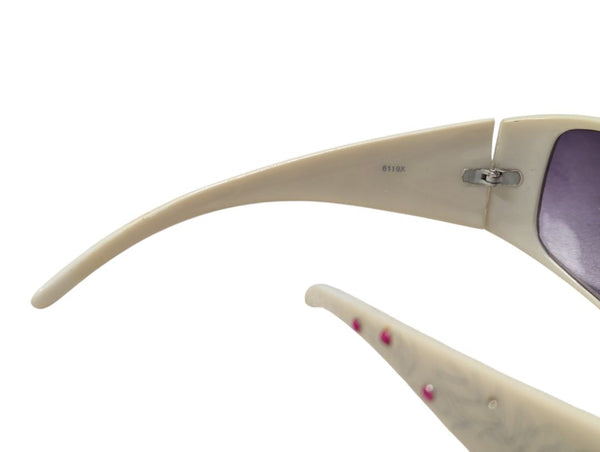 Lot of 2 Fashion Sunglasses