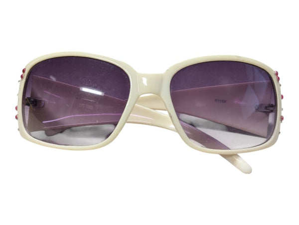 Lot of 2 Fashion Sunglasses