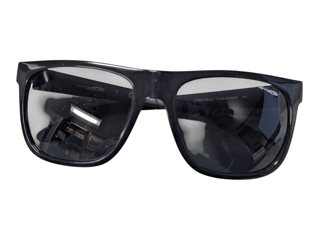 Lot of 2 Marked Arnette & DG Couture Sunglasses