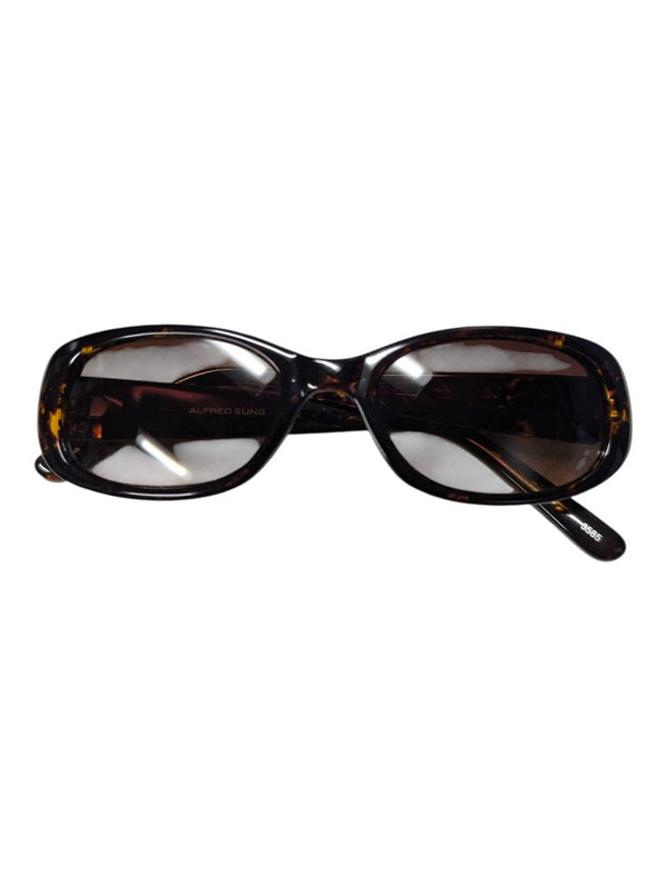 Lot of 2 Fashion Sunglasses – Marked as Alfred Sung & Floral Temple Sunglasses