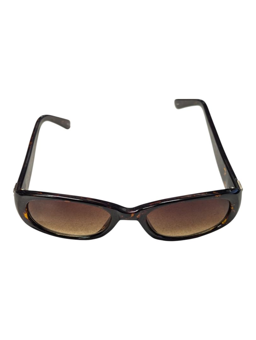 Lot of 2 Fashion Sunglasses – Marked as Alfred Sung & Floral Temple Sunglasses