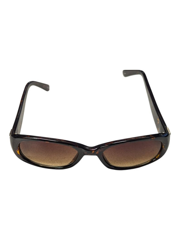 Lot of 2 Fashion Sunglasses – Marked as Alfred Sung & Floral Temple Sunglasses