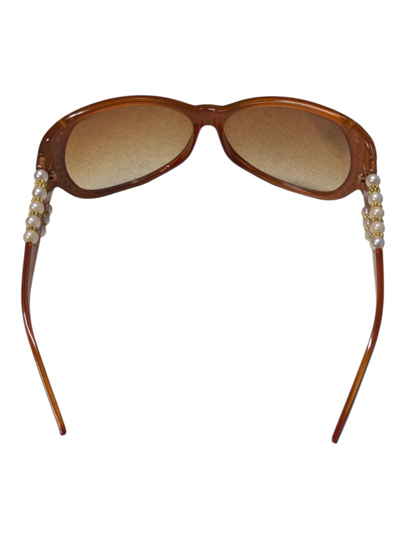 Lot of 2 Fashion Sunglasses – Marked as DG & Pearl Accent Sunglasses