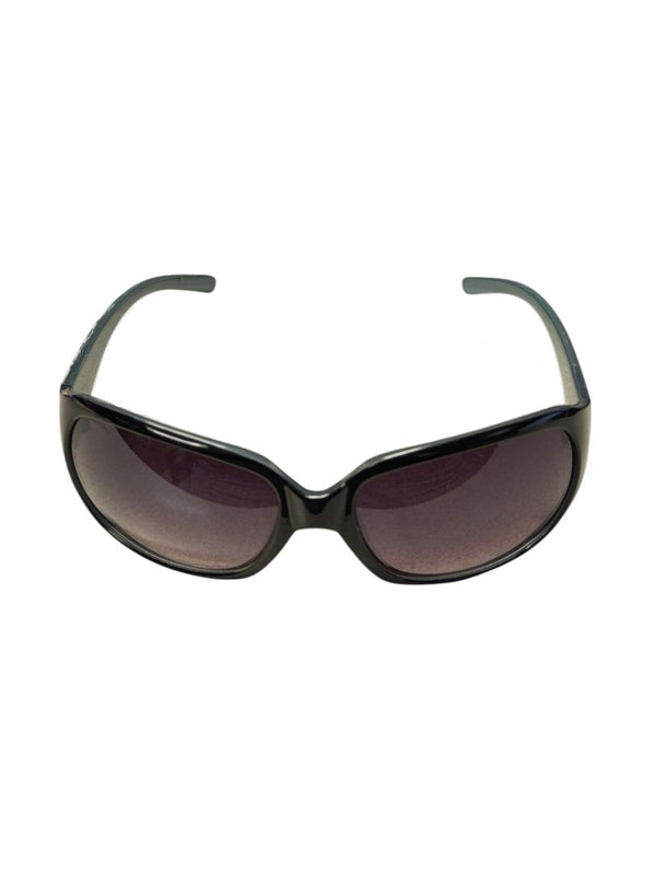 Lot of 2 Fashion Sunglasses – Marked as DG & Pearl Accent Sunglasses