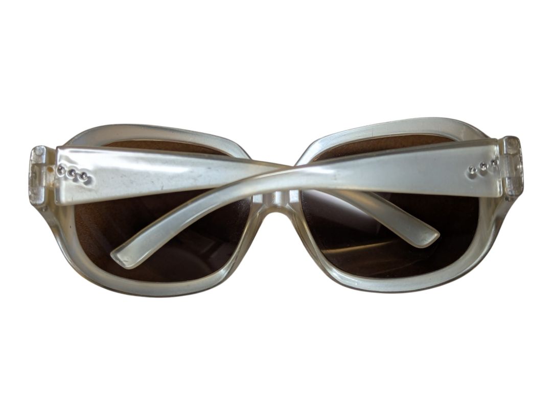 Lot of 2 Fashion Sunglasses – Pink & Pearl-Tone Frames