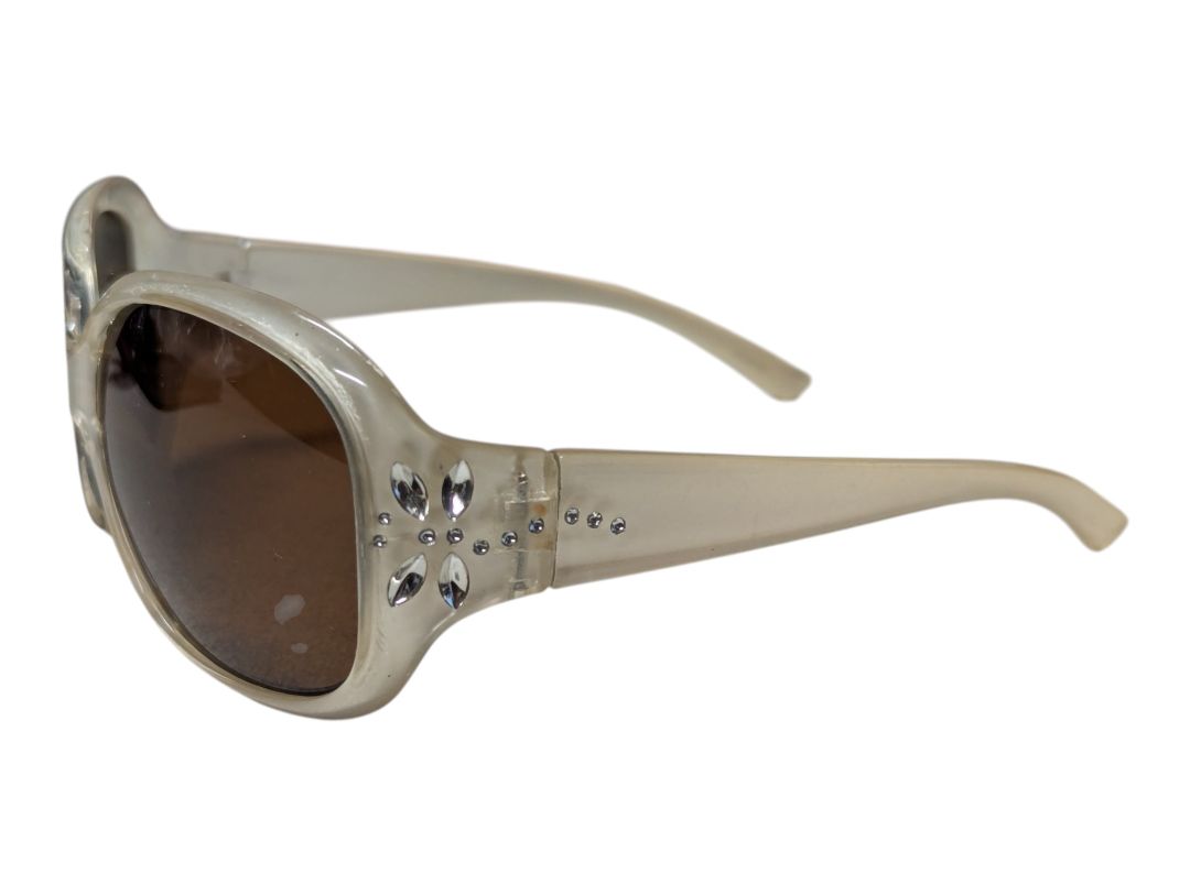 Lot of 2 Fashion Sunglasses – Pink & Pearl-Tone Frames