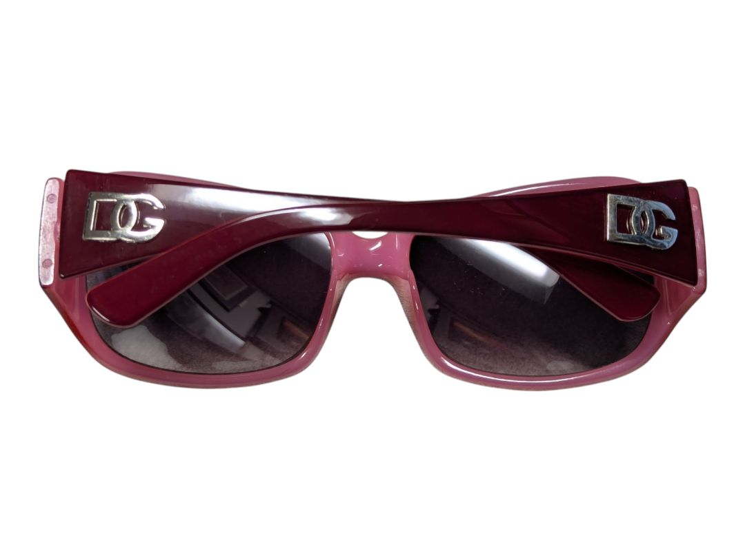 Lot of 2 Fashion Sunglasses – Red DG-Style & Floral Rhinestone Frames