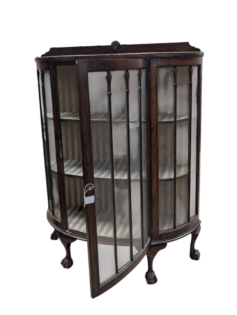 Antique-Style Curved Glass Display Cabinet with Claw Feet