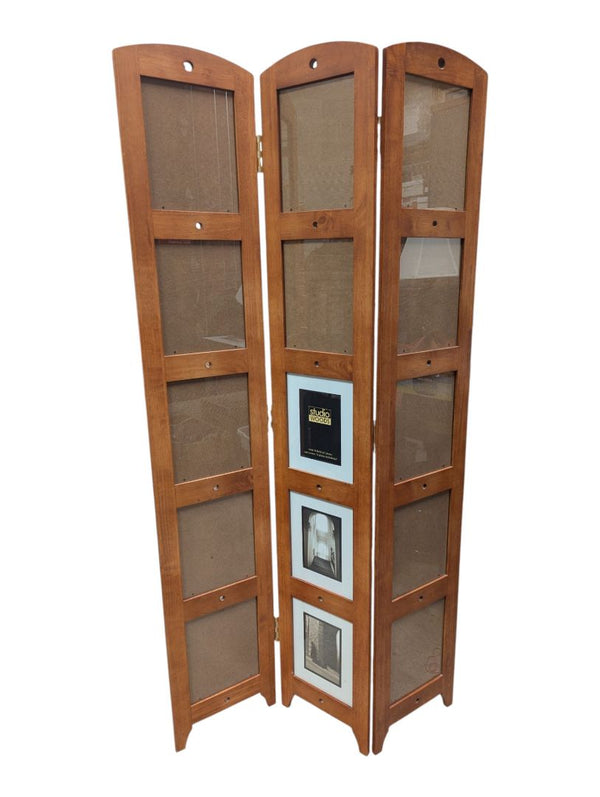 Studio Woods Three-Panel Folding Photo Display Screen