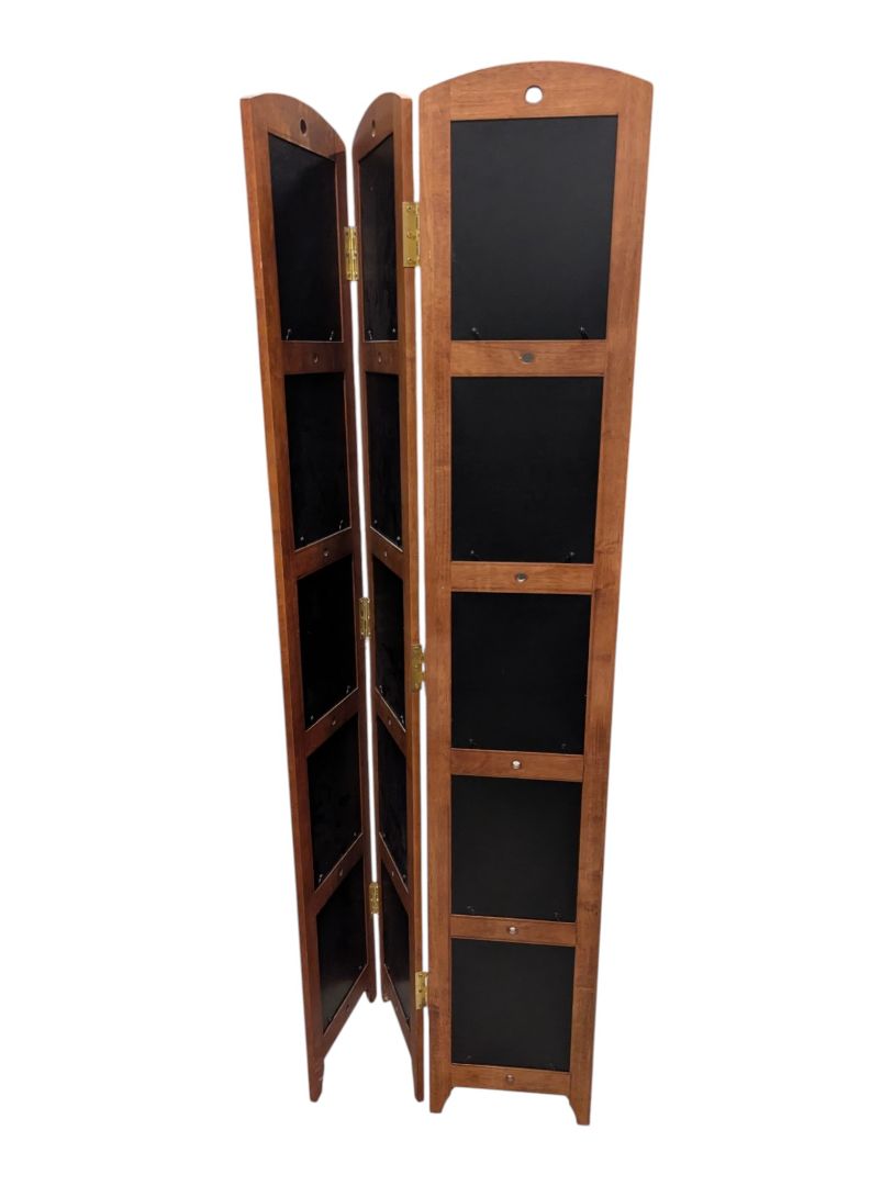 Studio Woods Three-Panel Folding Photo Display Screen