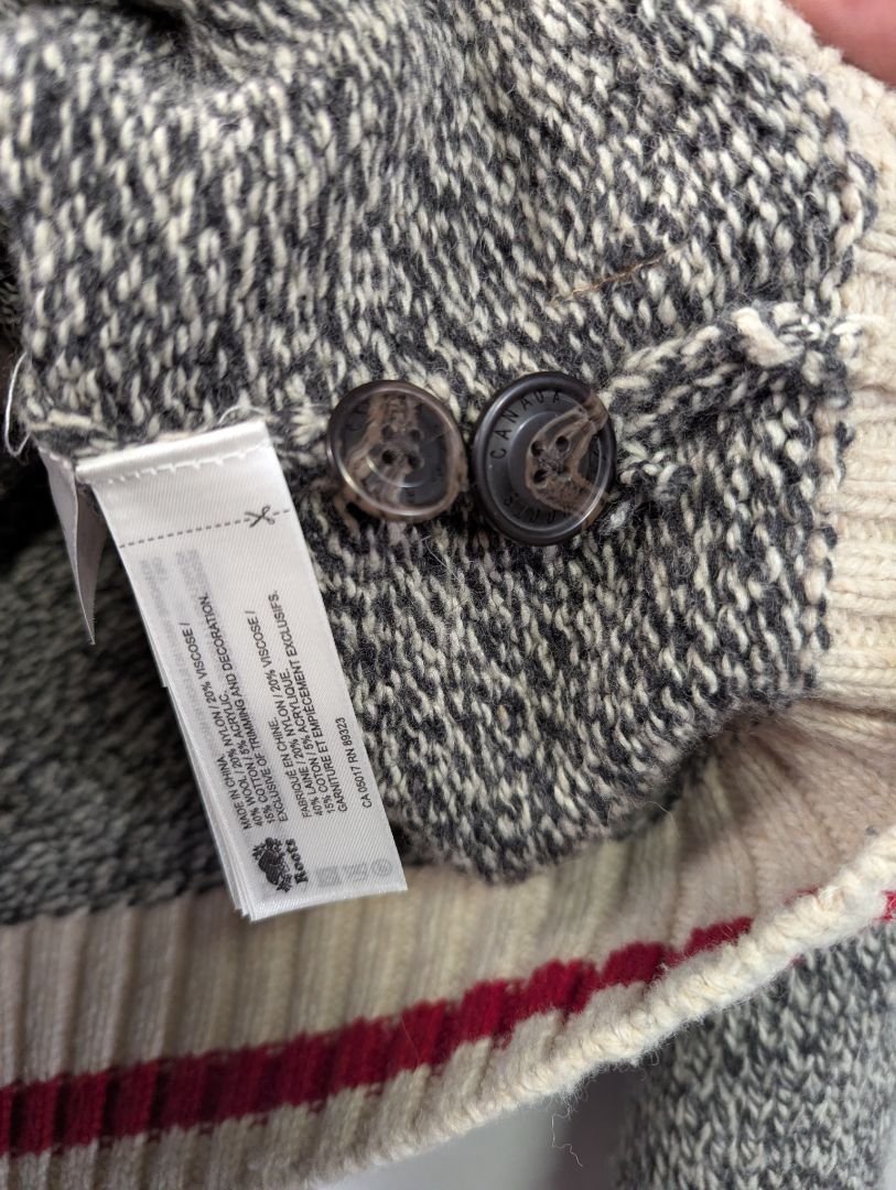 Roots Cabin Canada Women’s Shawl-Collar Knit Cardigan – Grey/Cream – Size Small