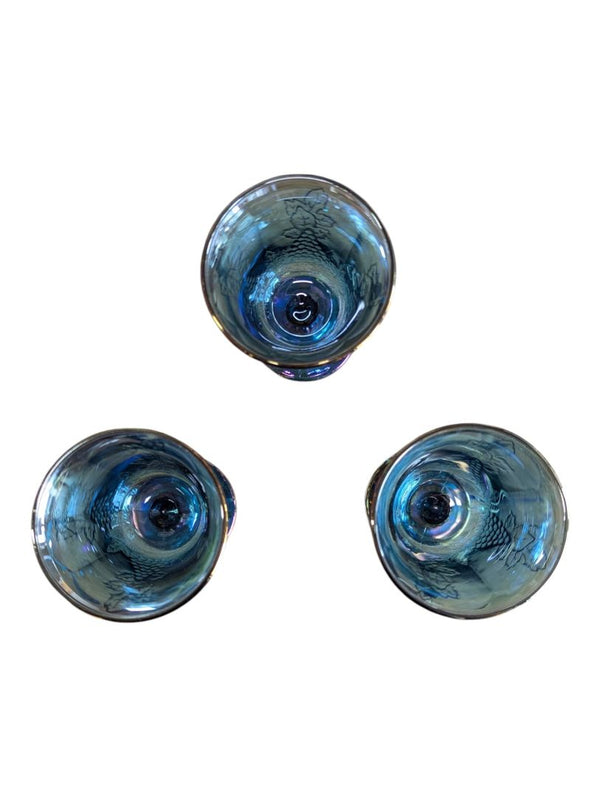 Iridescent Blue Carnival Glass Grape Pattern Pitcher & Goblet Set – 4 Pieces