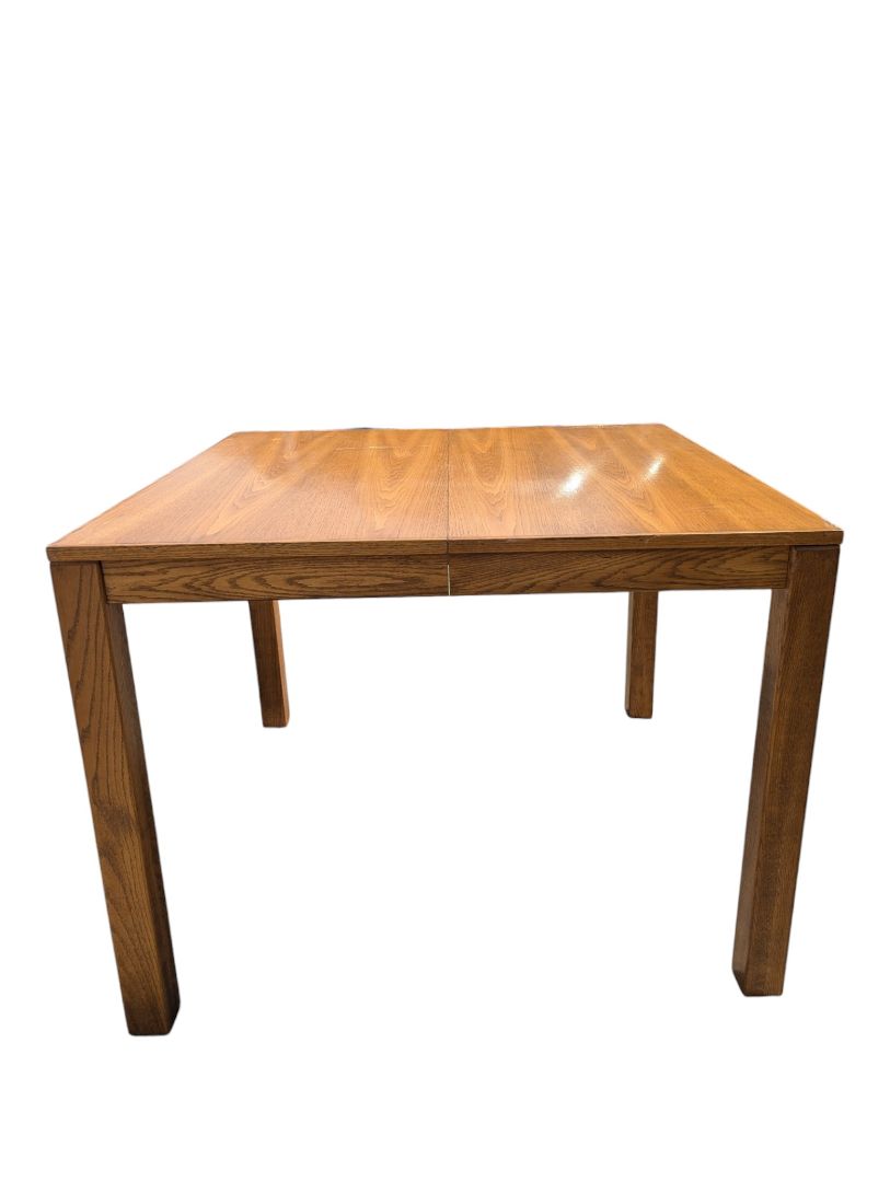 Vintage Oak Extendable Dining Table with 4 Cane-Back Chairs