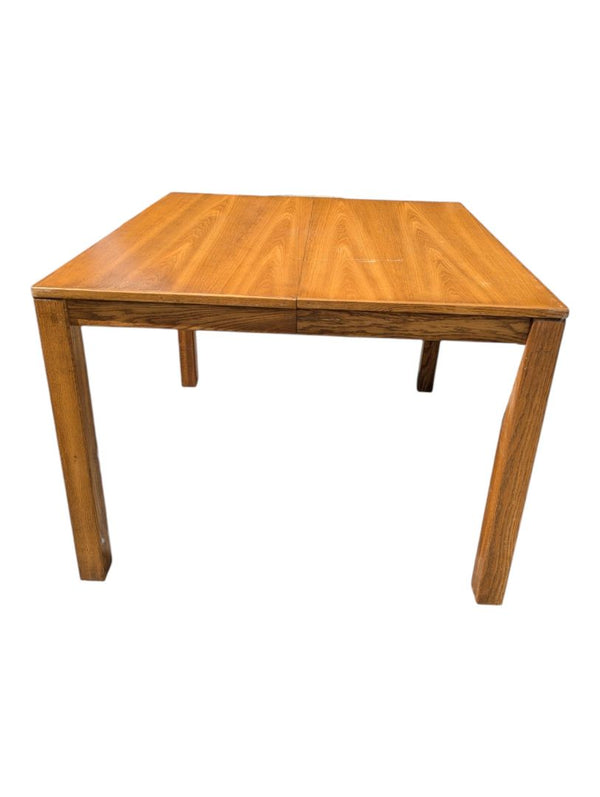 Vintage Oak Extendable Dining Table with 4 Cane-Back Chairs