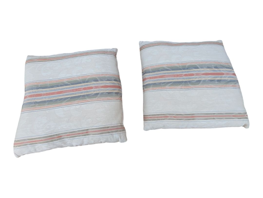 Sherling Upholstering Ltd. Upholstered Sofa with Matching Pillows