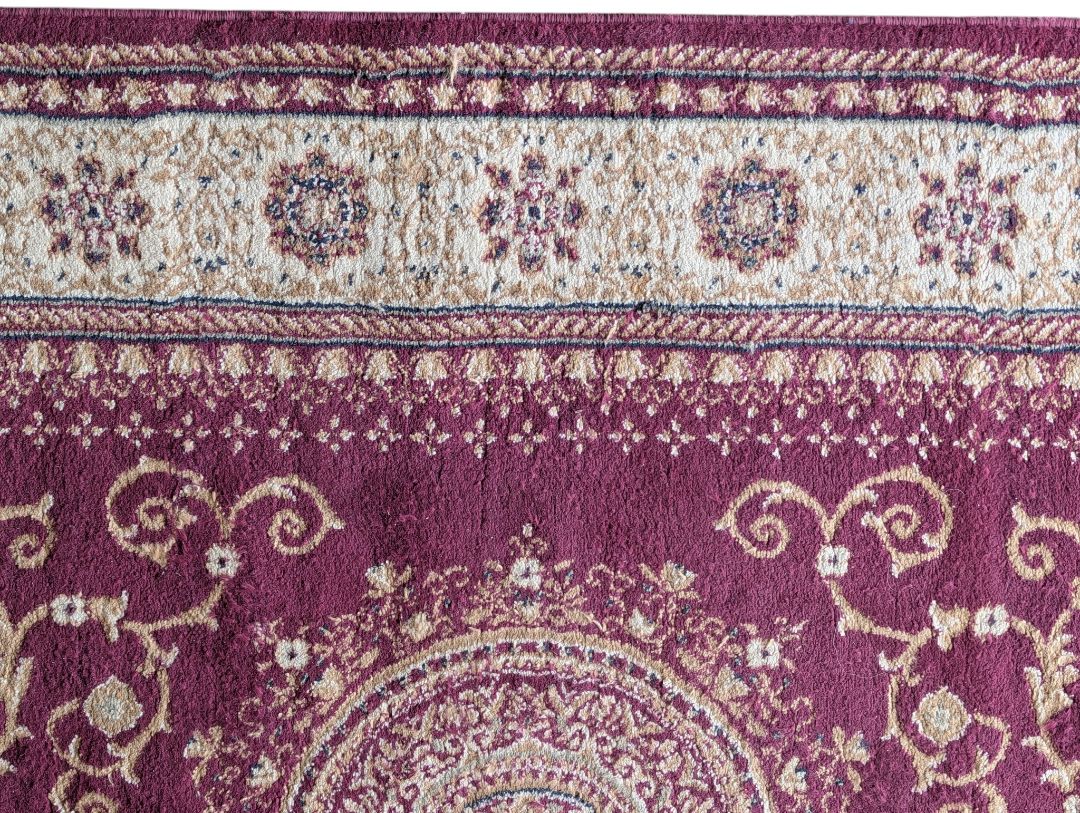 Victory Collection Belgian-Style Burgundy & Cream Area Rug