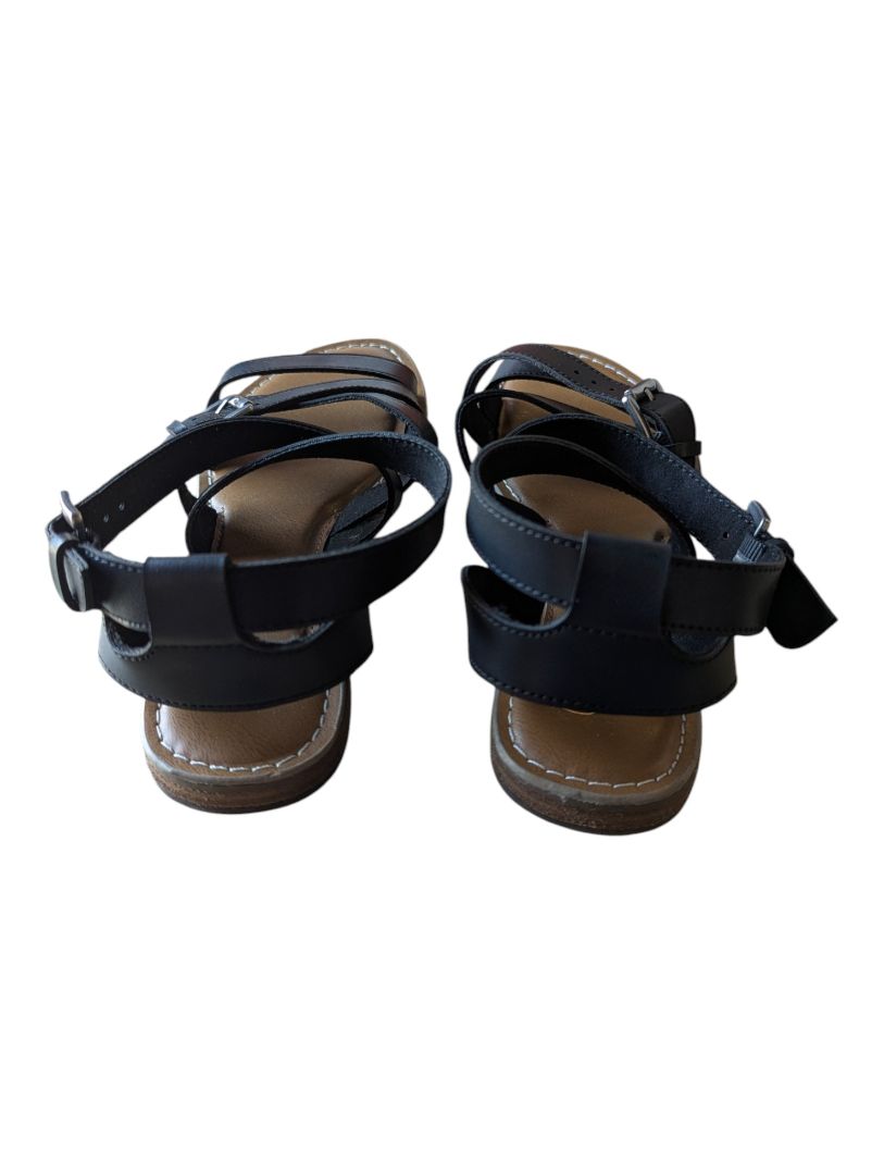 Crown Vintage Black Strappy Flat Sandals – Women’s Size 7M