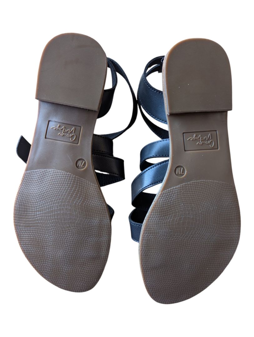 Crown Vintage Black Strappy Flat Sandals – Women’s Size 7M