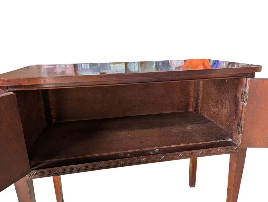 Vintage Mahogany-toned Two-Door Console Cabinet / Side Table