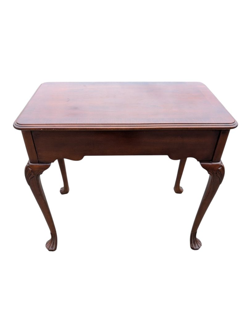 Vintage Queen Anne Style Two-Drawer Writing Desk / Accent Table