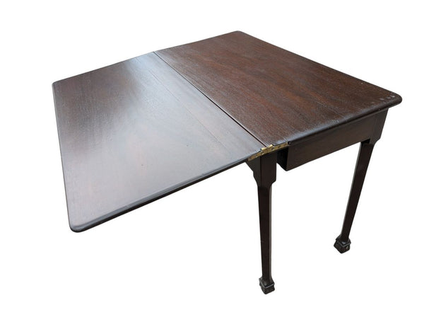 Vintage Mahogany-Style Drop-Leaf Pembroke Side Table with Drawer