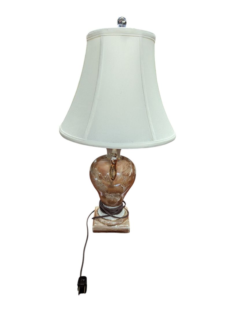 Vintage Porcelain Amphora Table Lamp with Shade