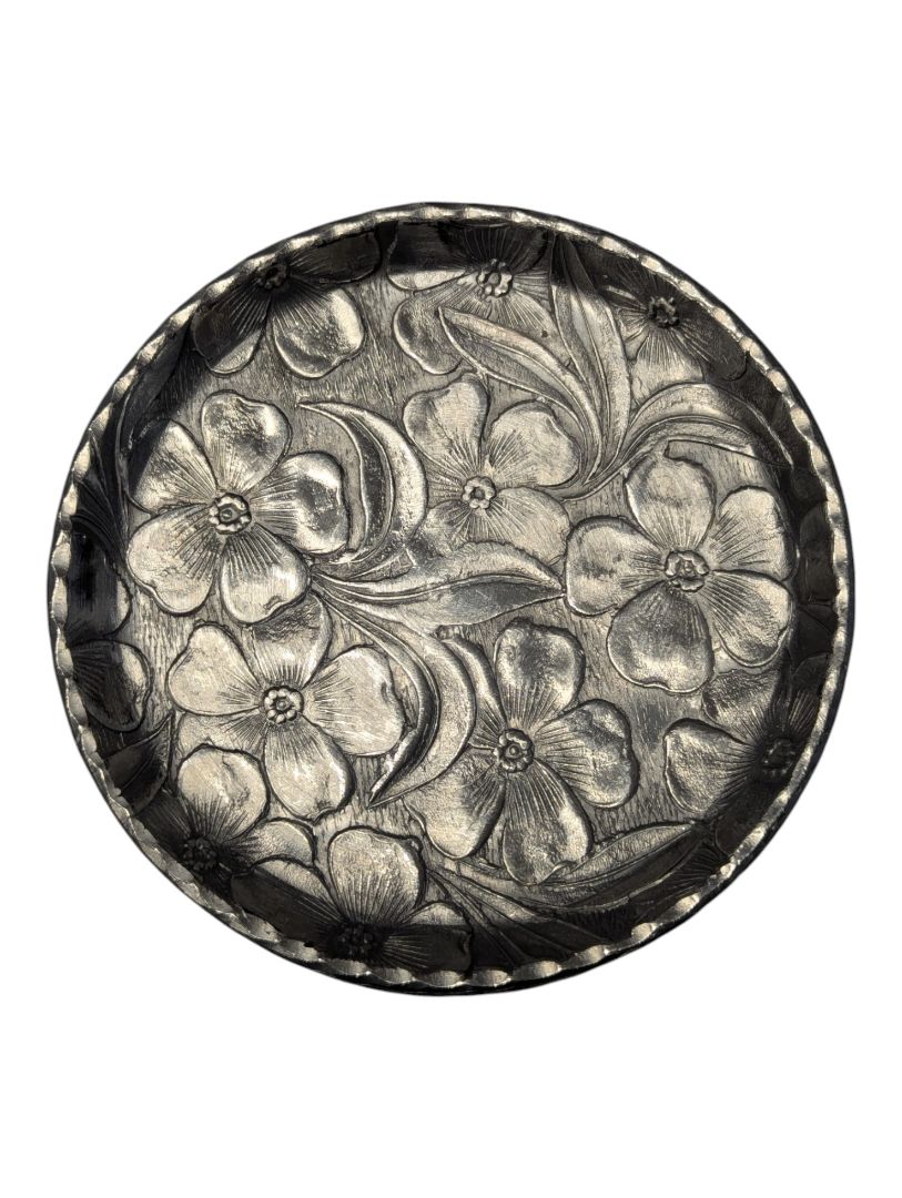 Set of 4 Everlast Forged Aluminum Floral Dishes
